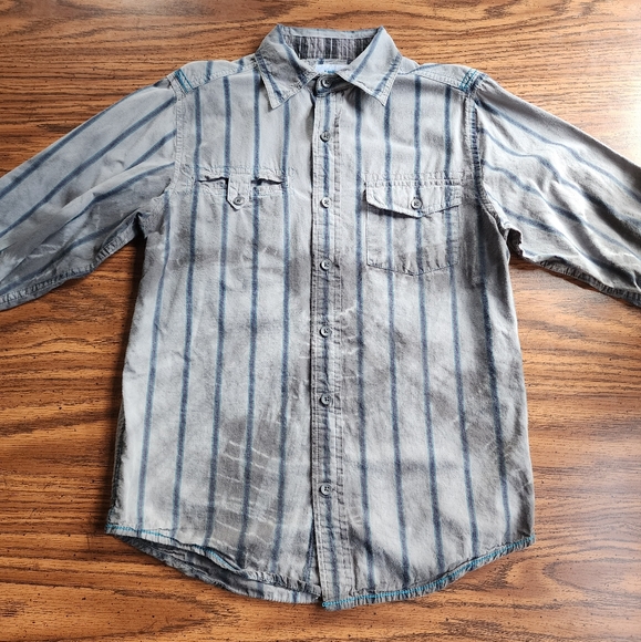 Uproar Tie-Dye Button Down Long Sleeve Casual Shirt - Picture 2 of 9